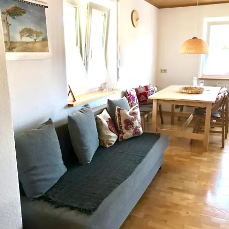 Schwarzwaldmaedel * Sankt Peter